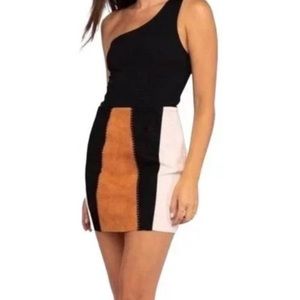 Le Lis Suede Color Block Mini Skirt